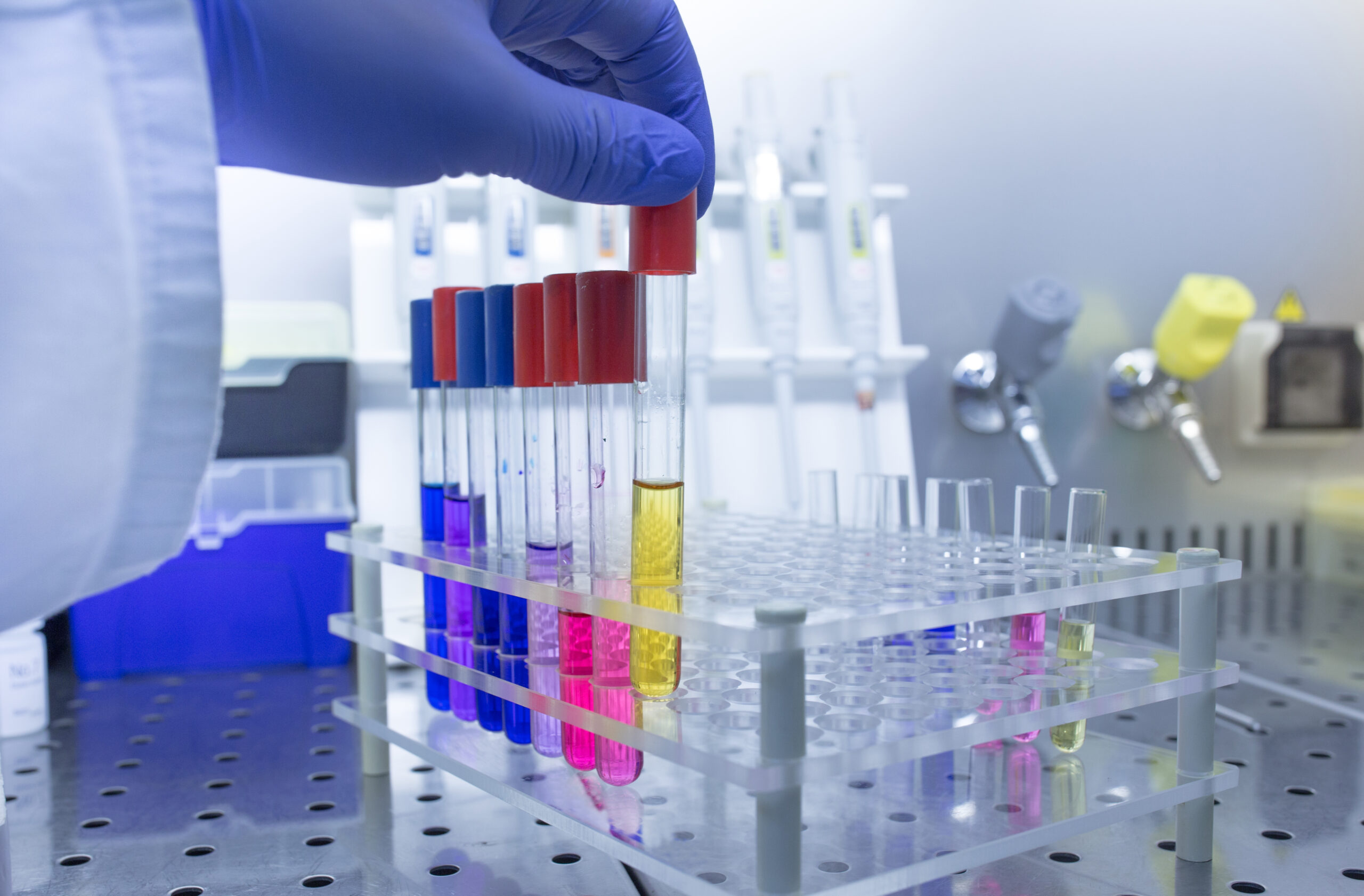estantes e racks para laboratorio